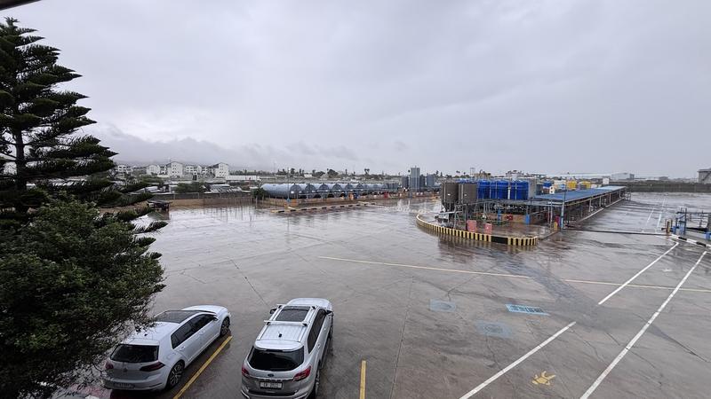 To Let Commercial Property for Rent in Killarney Gardens Western Cape
